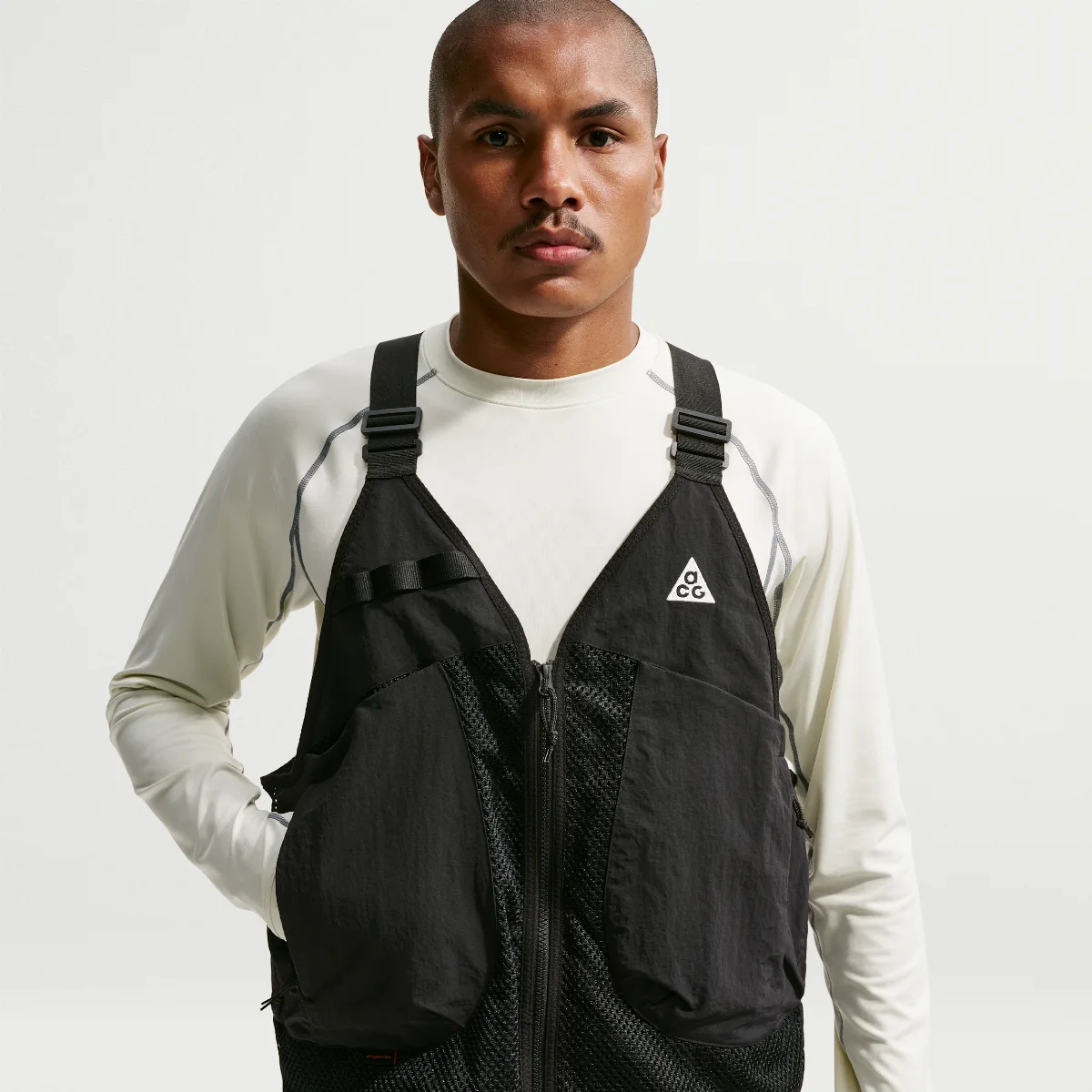ACG Dolomiti Vest by Nike
