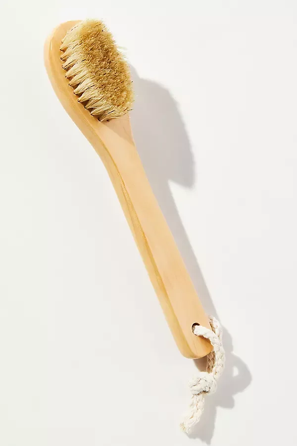 Cedar Long Handle Complexion Brush by Baudelaire