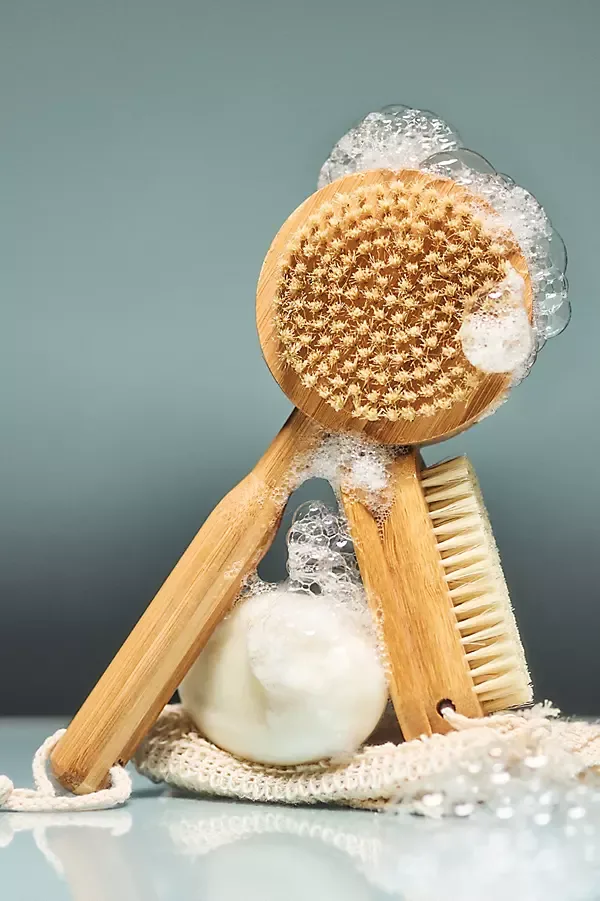 Bamboo Short Handle Bath Brush by Baudelaire