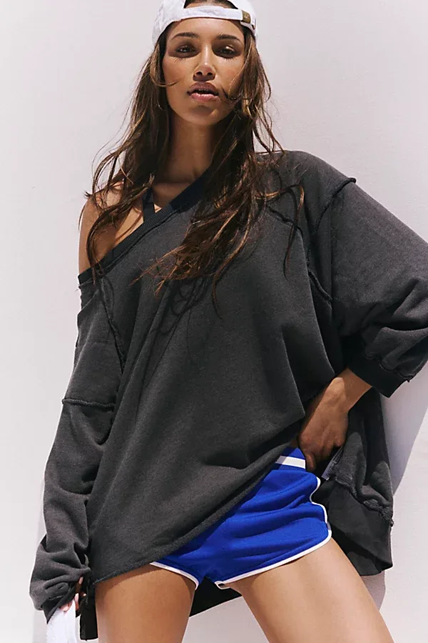 One to Beat Pullover