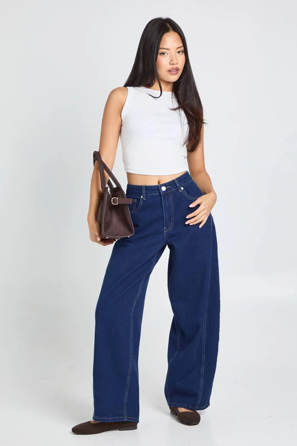 Mid Waist Twisted Seam Barrel Leg Jean - Denim/Cotton by boohoo