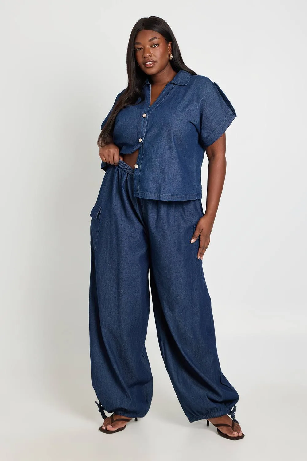 Chambray Balloon Trouser - Woven by boohoo