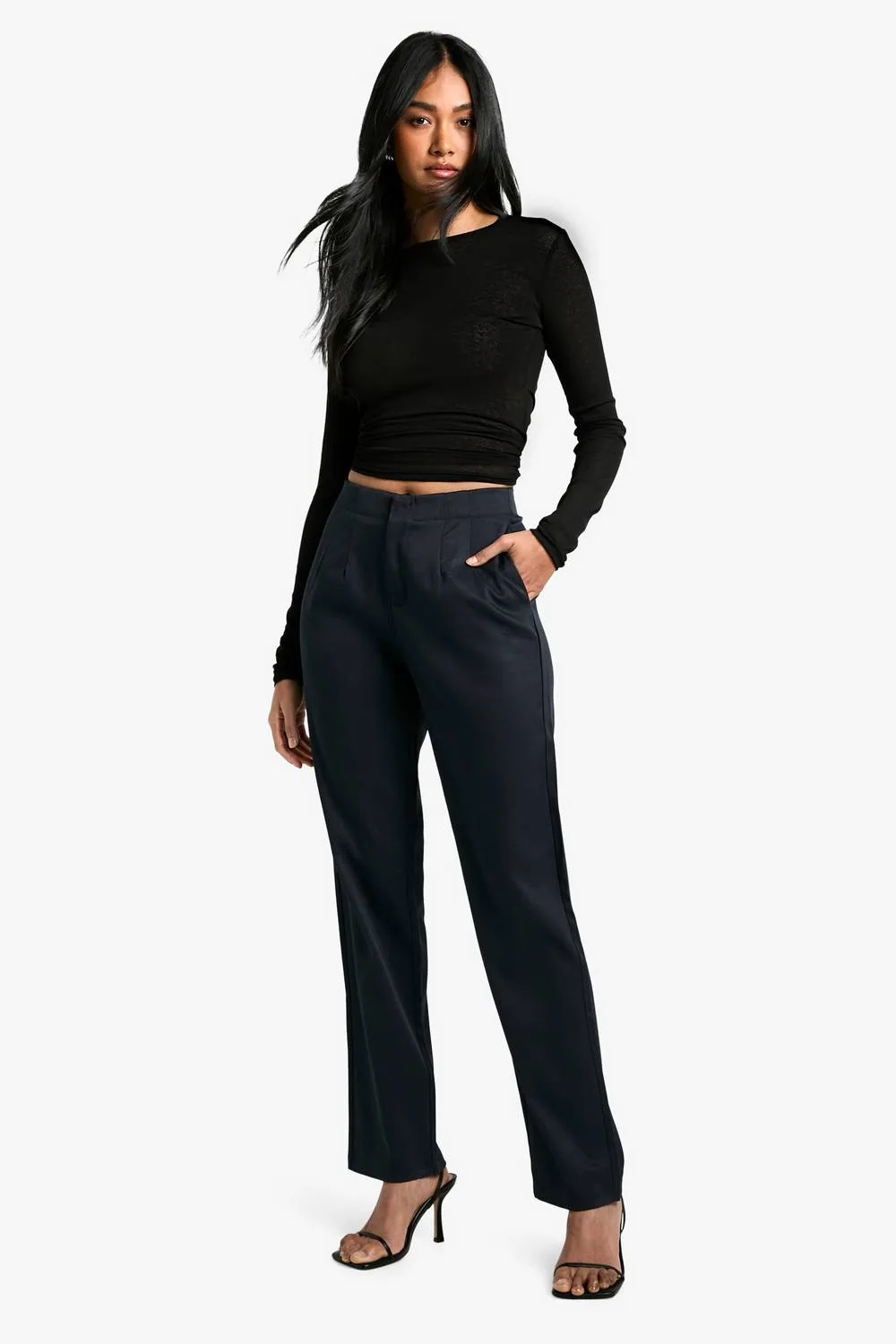 Tailored Tapered Trouser - Woven by boohoo