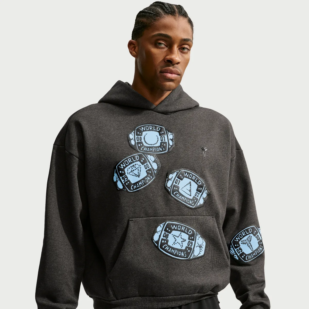 Kobe Standard Issue Therma-FIT Basketball Hoodie by Nike