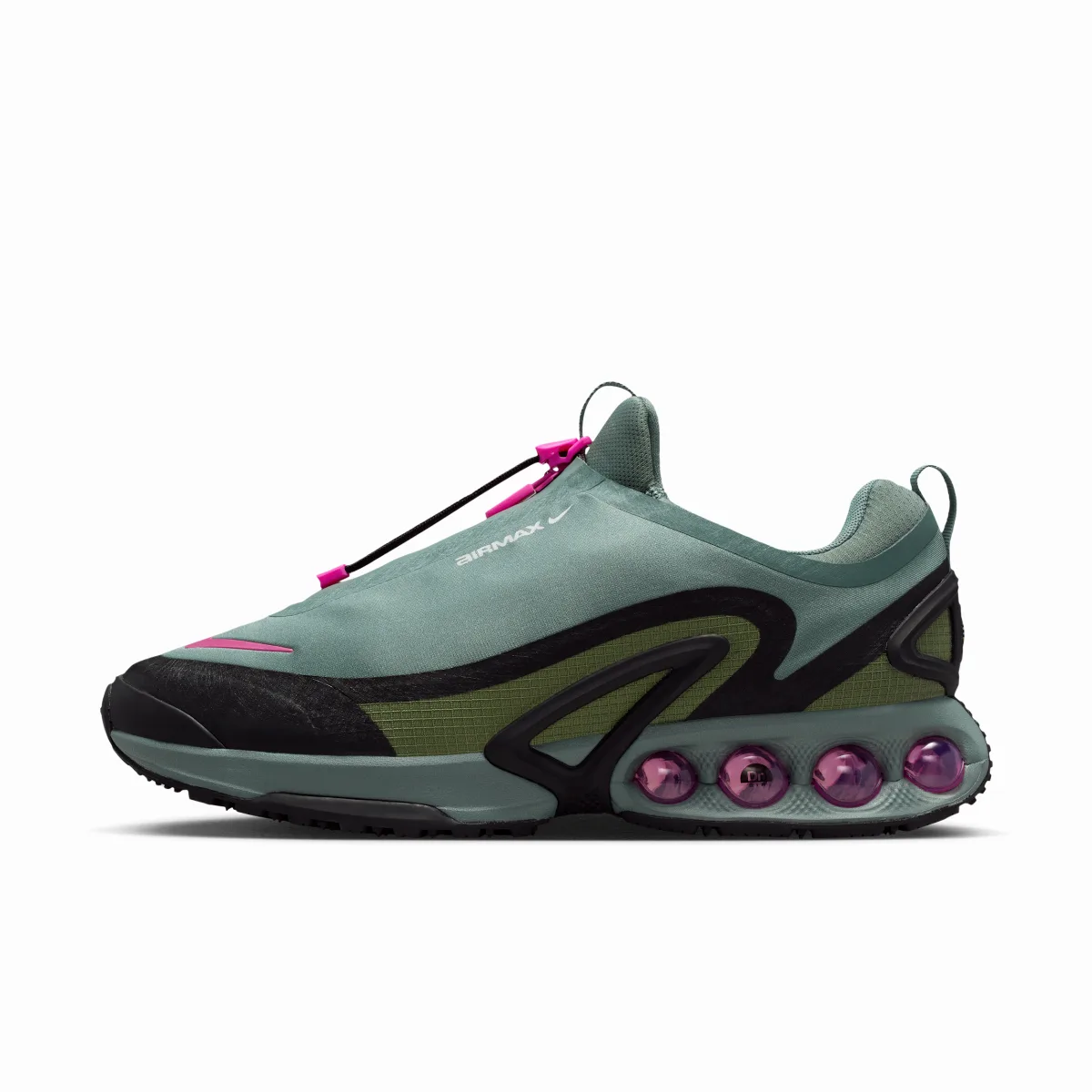 Air Max Dn Roam Shoes by Nike