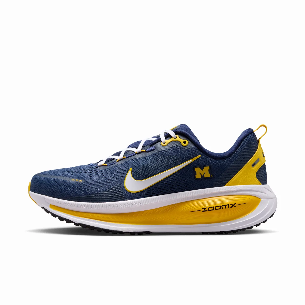 College Vomero 18 (michigan) Road Running Shoes