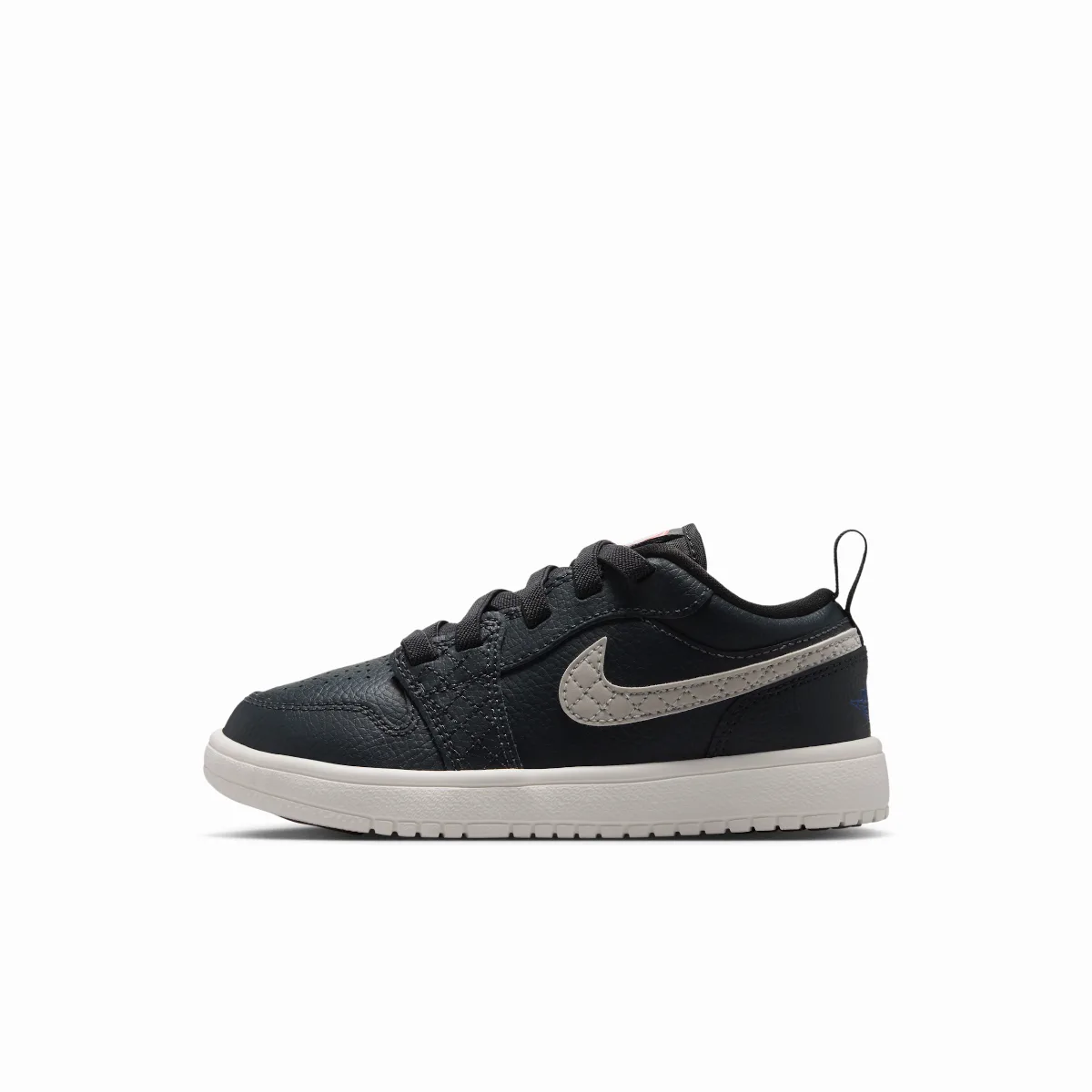 1 Low Alt SE Shoes by Jordan