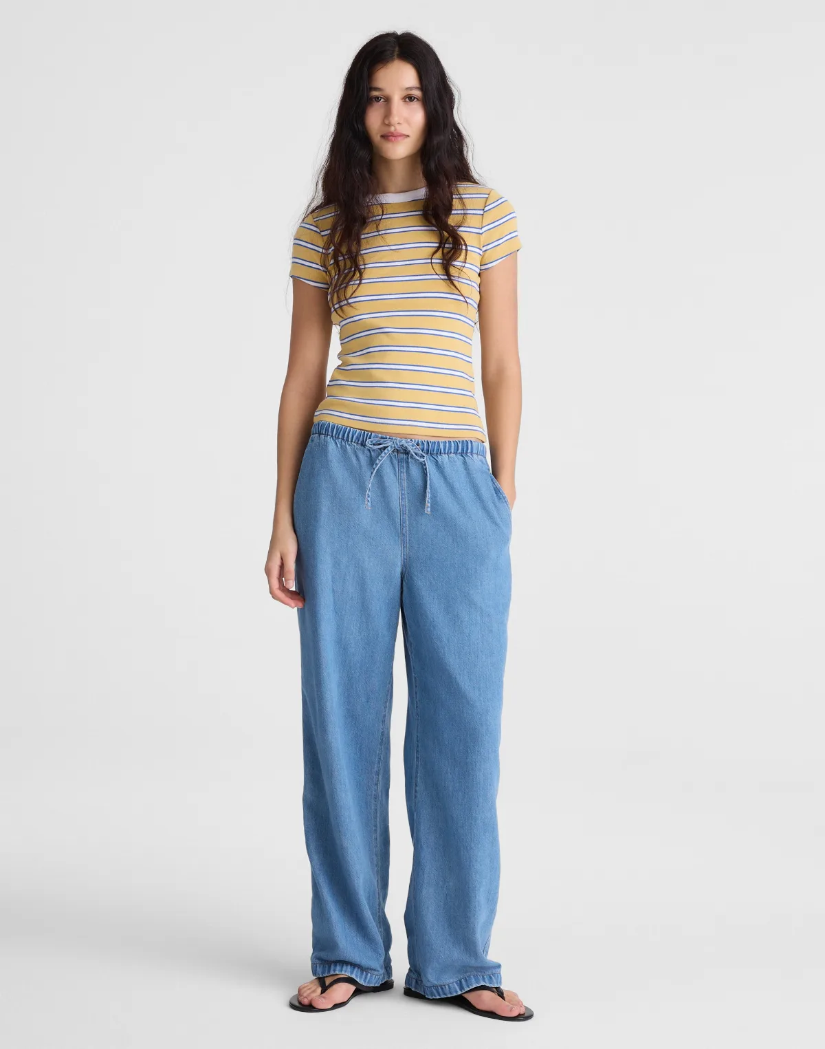 Pull-On Jeans in Airy Denim by MW