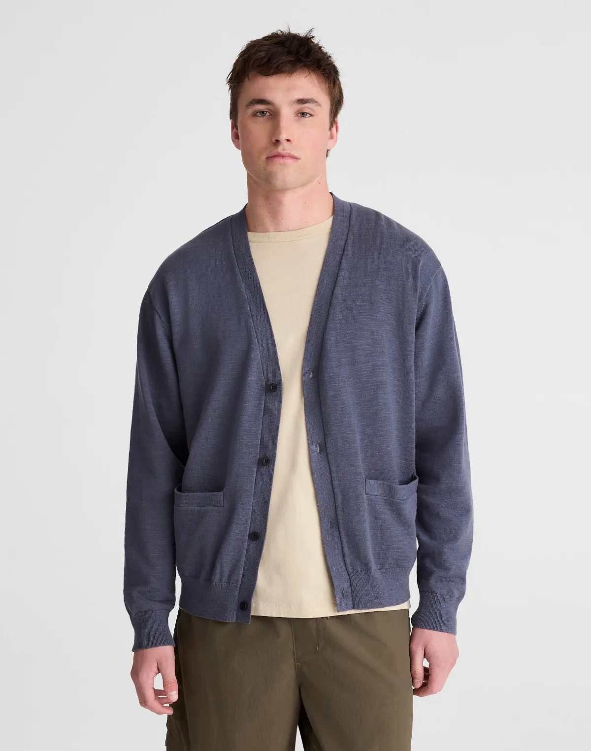V-Neck Cardigan in Slub-Knit Cotton