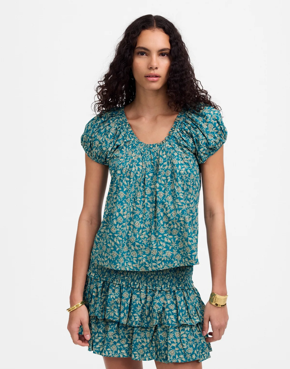 Scoopneck Puff-Sleeve Top in Floral by MW