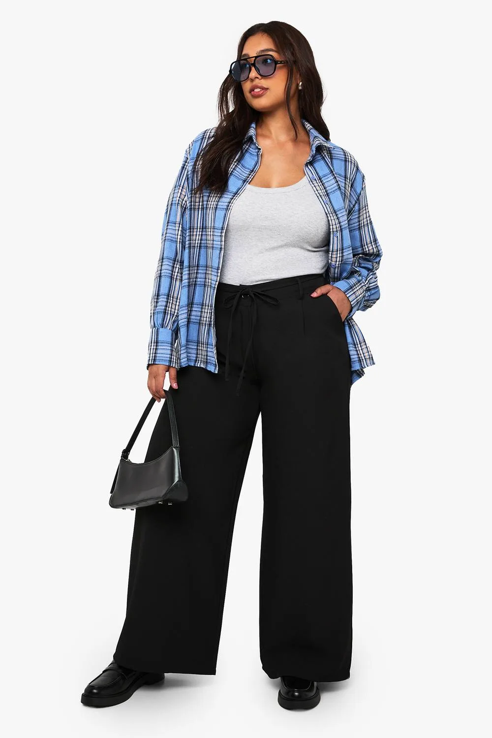 Woven Elasticated Back Tie Belt Wide Leg Trouser by boohoo