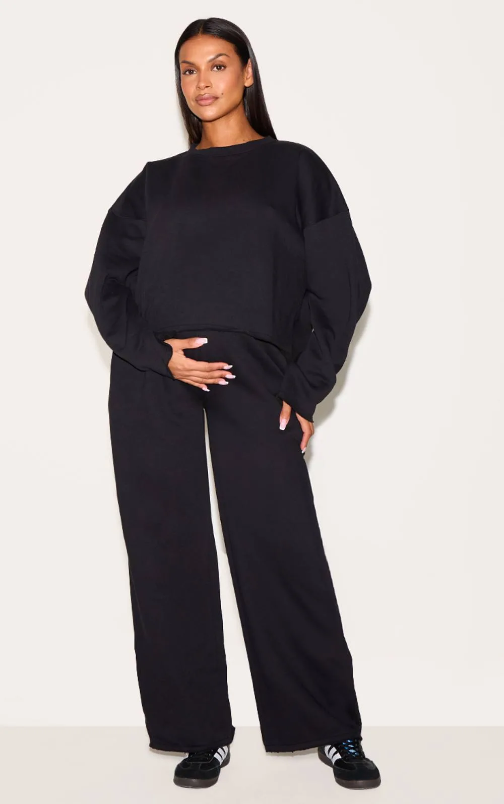 Maternity Fleeceback Wide Leg Joggers by PrettyLittleThing