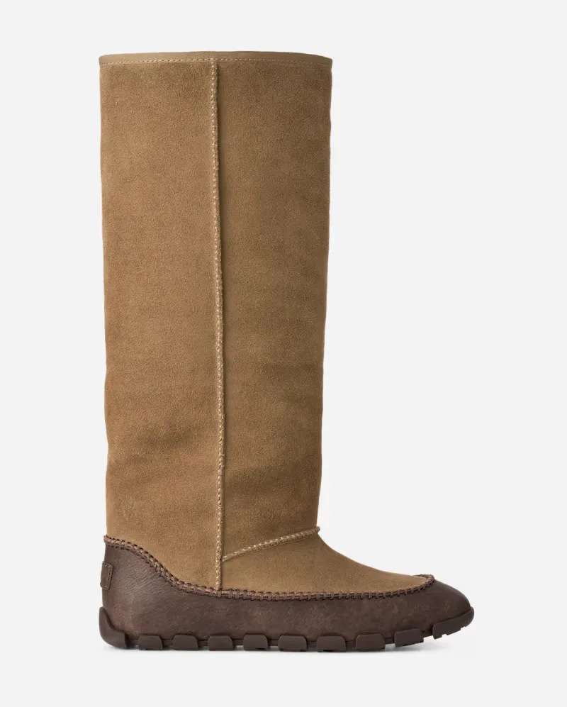 Ondira Sheepskin by UGG