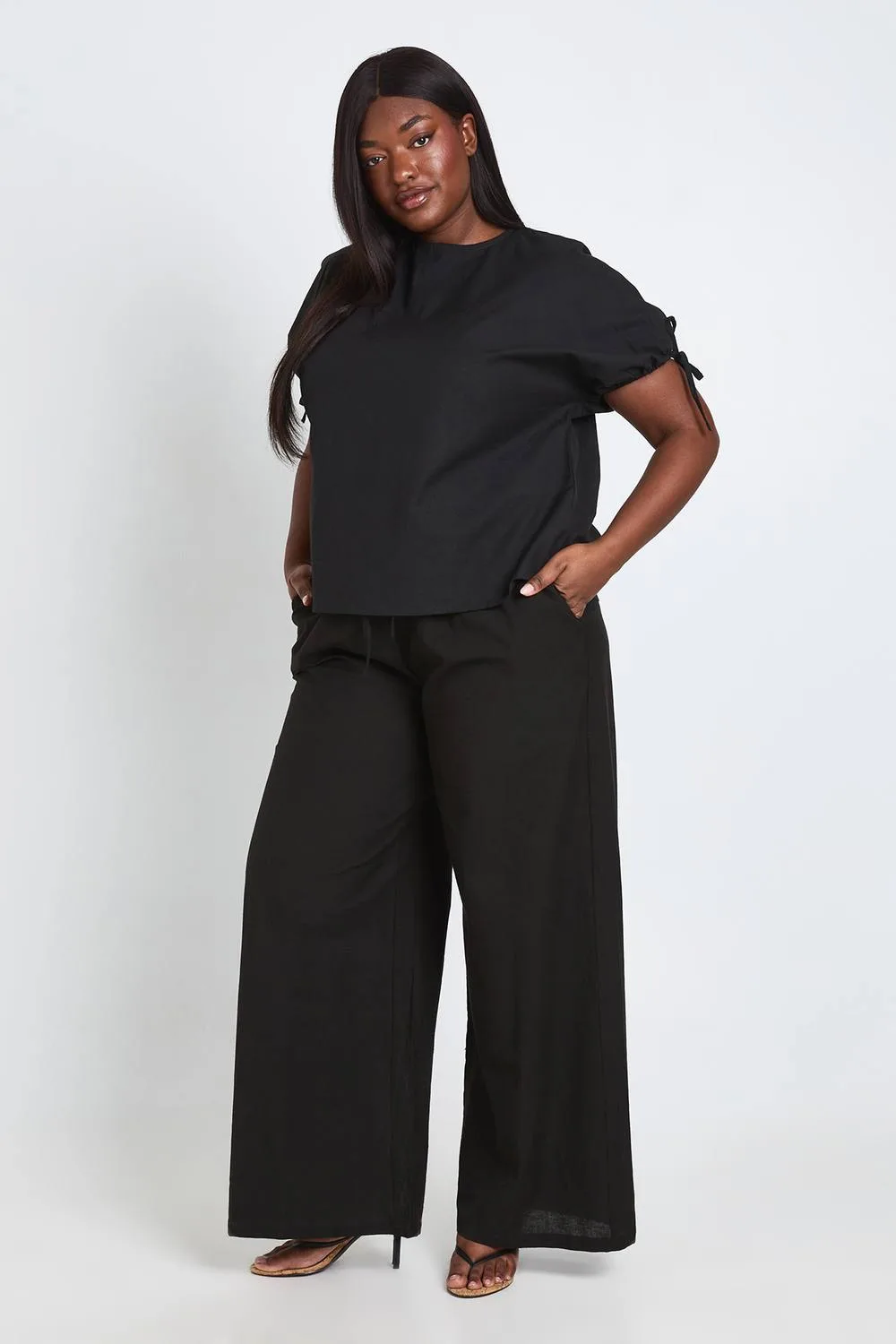 Linen Elasticated Waist Wide Leg Trousers by boohoo