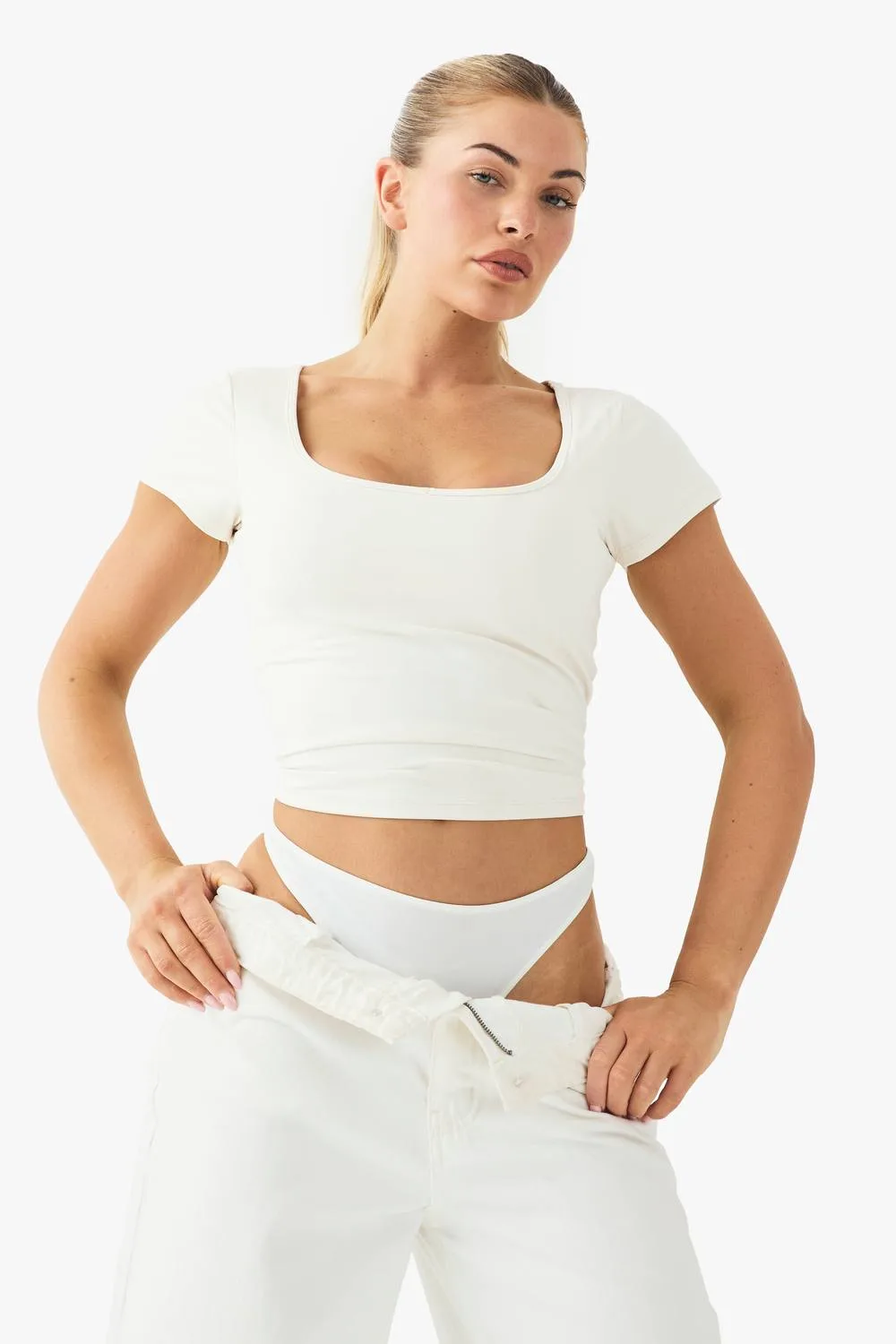 Buttery Soft Built in Padded Sweetheart Neck Cap Sleeve Top - Knitted by boohoo