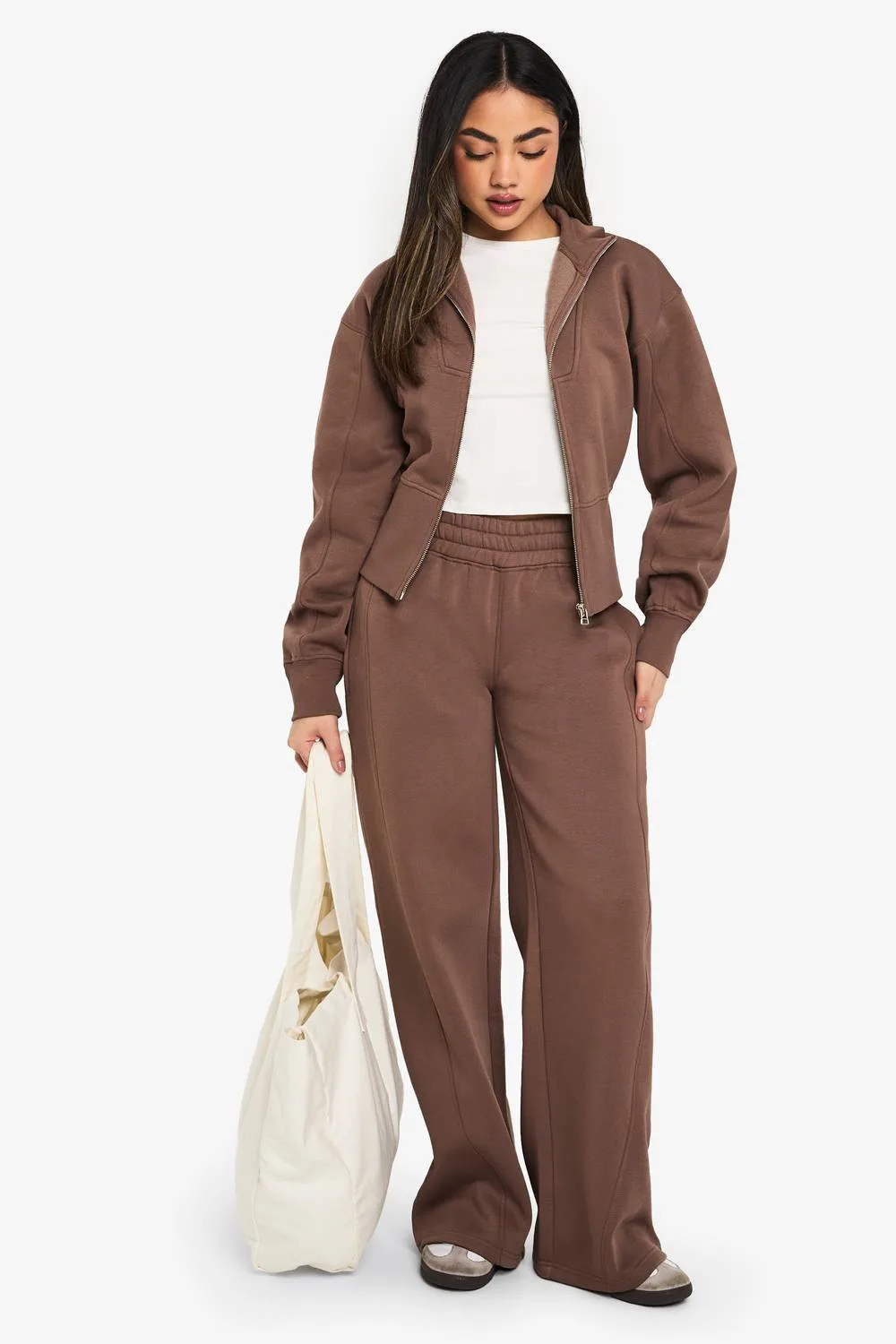 Seam Detail Straight Leg Jogger Pants - Knitted by boohoo