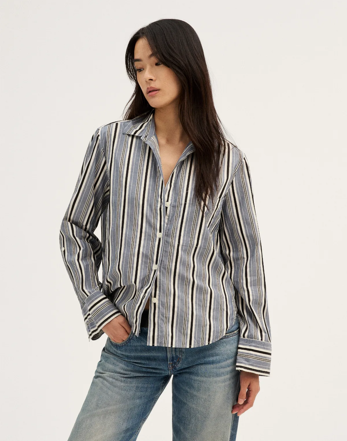 The Signature Y-Neck Shirt in Stripe by MW