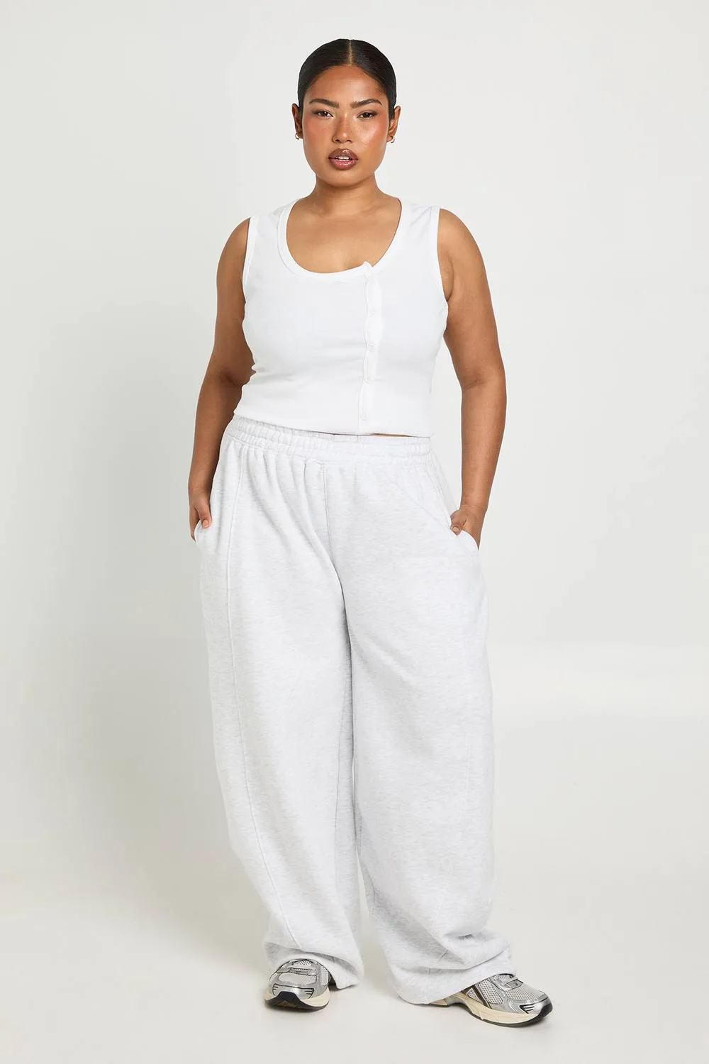Barrel Wide Leg Joggers Pants by boohoo