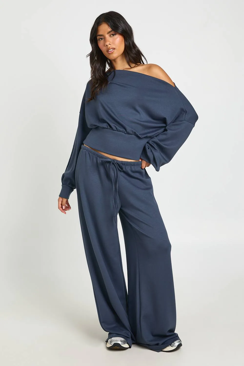 Soft Touch Thin Waistband Straight Leg Jogger Pants by boohoo