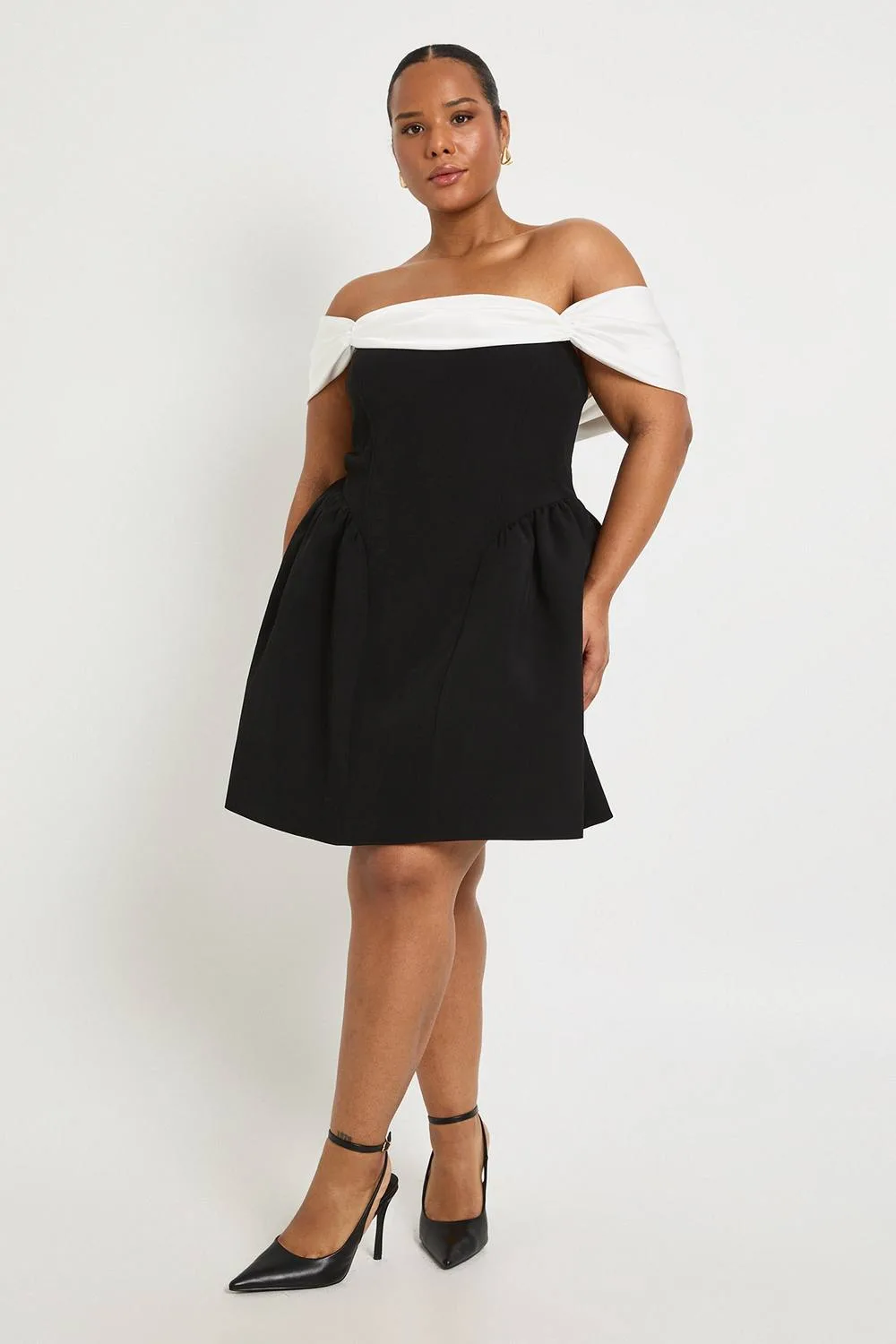 Contrast Drape Detail Mini Skater Dress