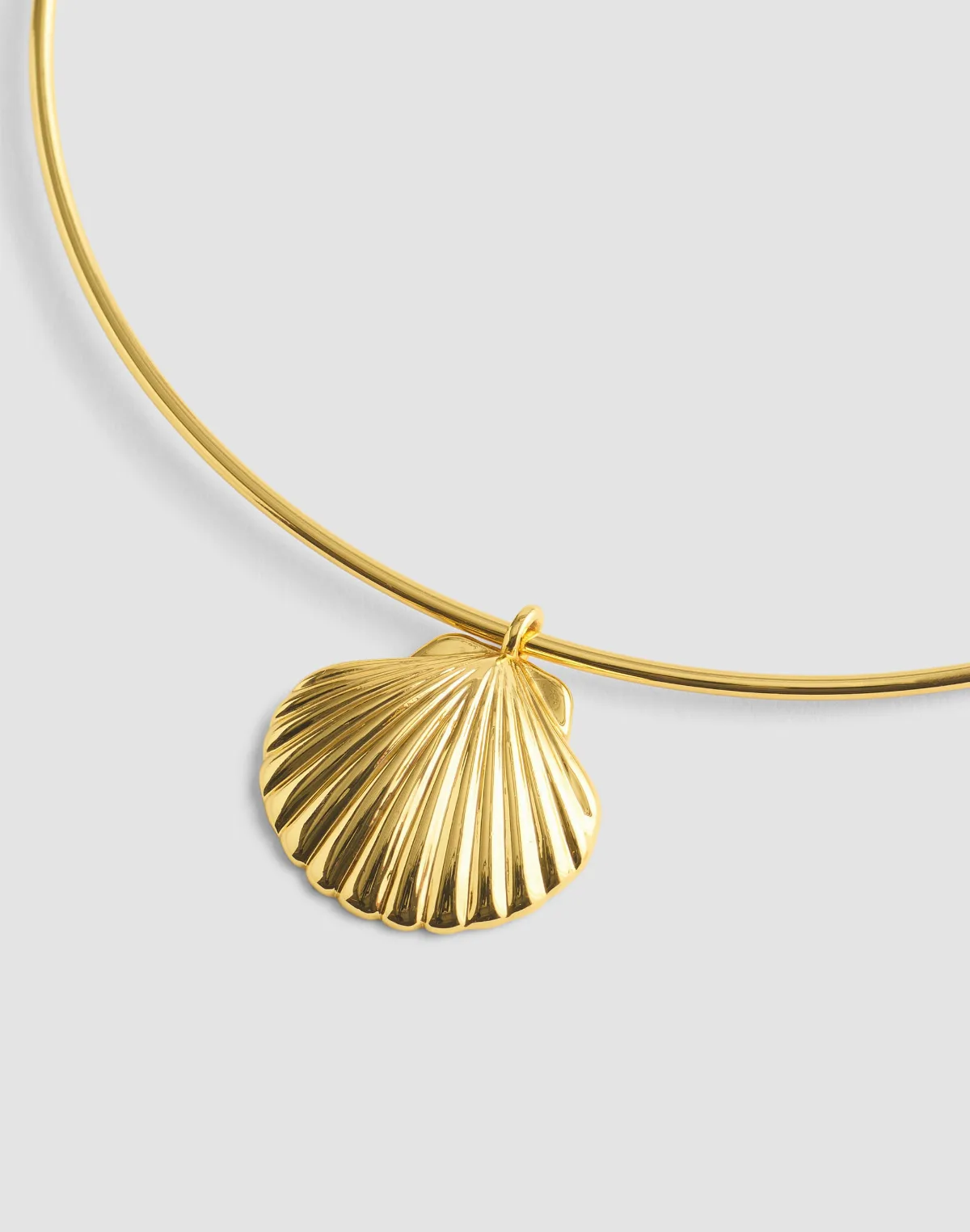 Shell Wire Choker Necklace by MW