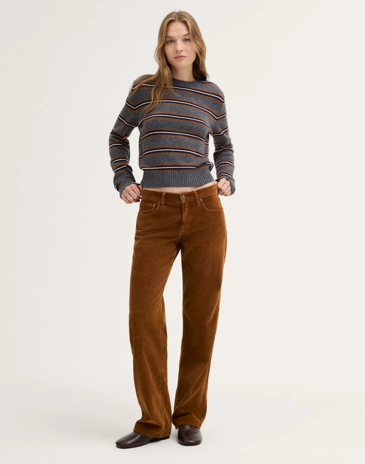 The Short Low-Rise Loose Pant in Corduroy by MW