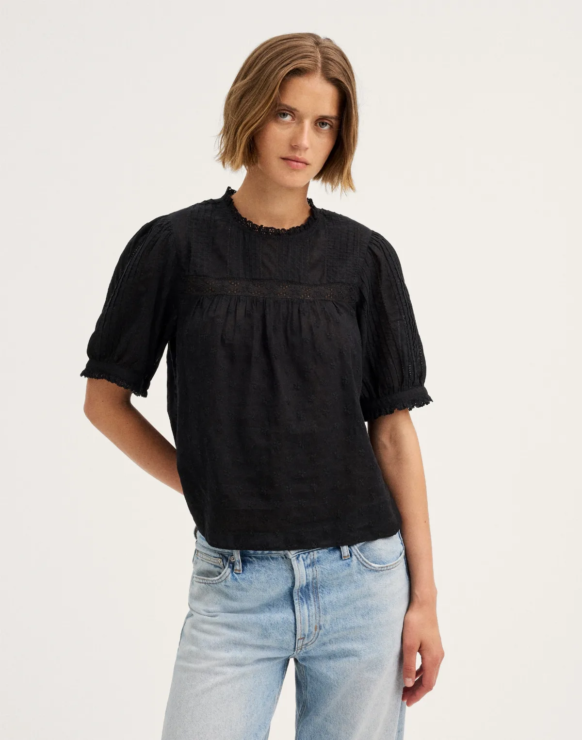 Embroidered Pintuck Crewneck Top