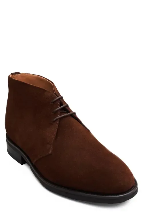 The Chukka Boot in Brown Suede