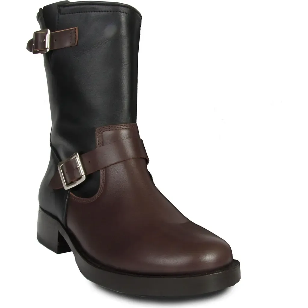 Two-Tone Biker Boots by URBNKICKS