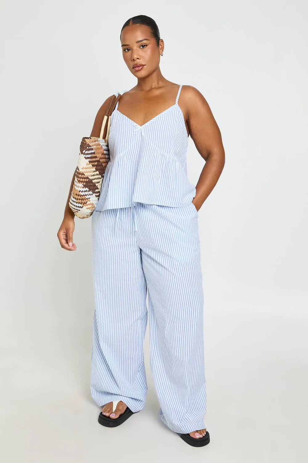 Plus Gingham Bow Detail Strappy Cami & Wide Leg Trouser Co Ord - Cotton/Polyurethane/Woven by boohoo