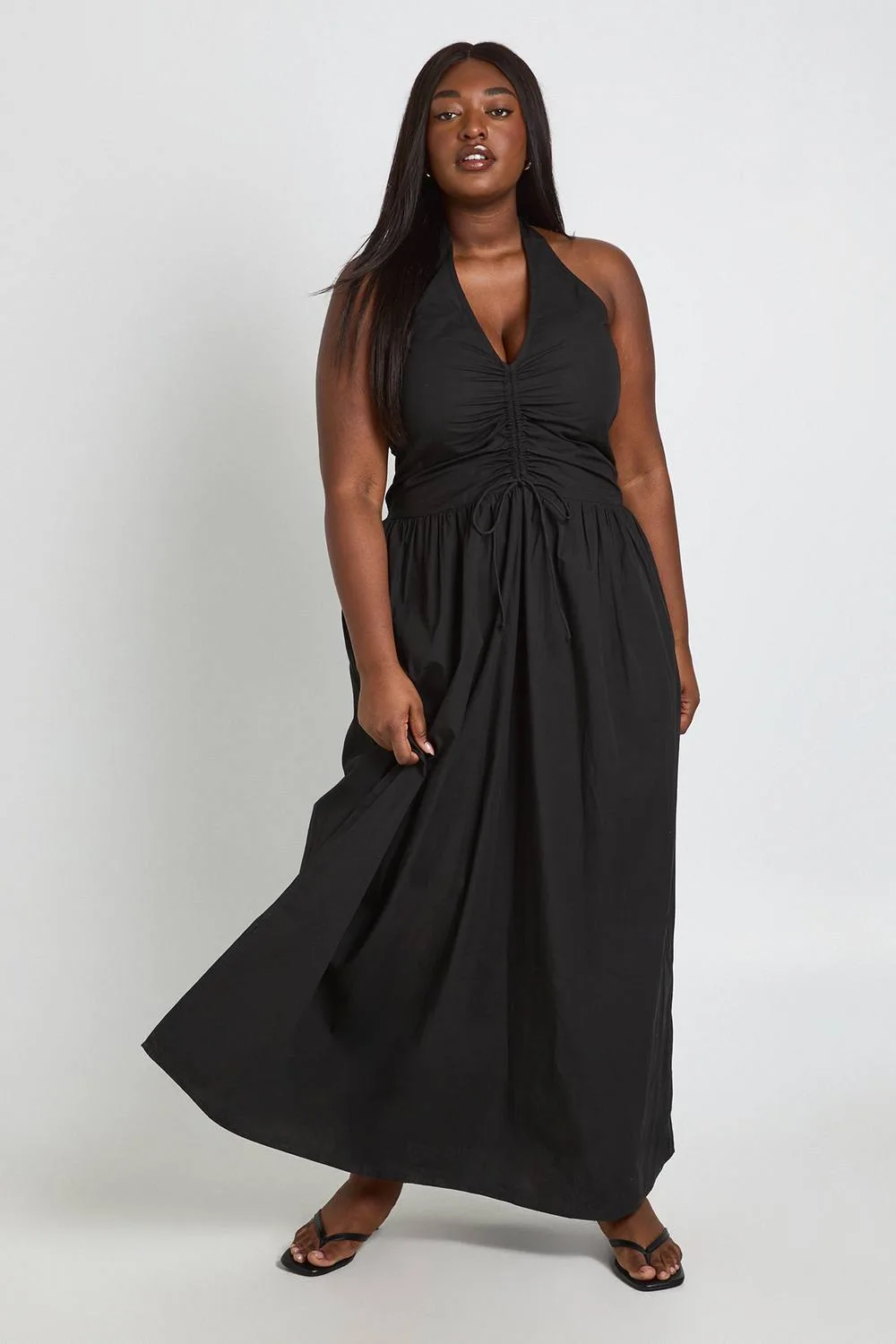 Plus Ruching Detail Halter Neck Maxi Dress - Cotton by boohoo