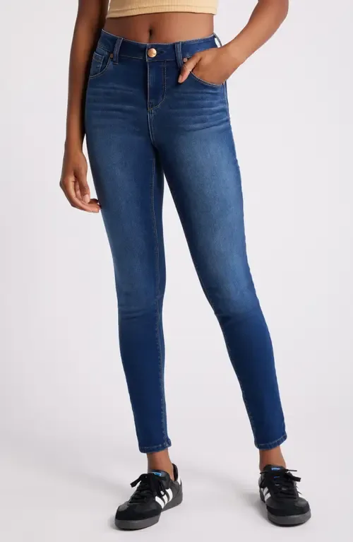 Butter Skinny Jeans in Mabel by 1822 Denim