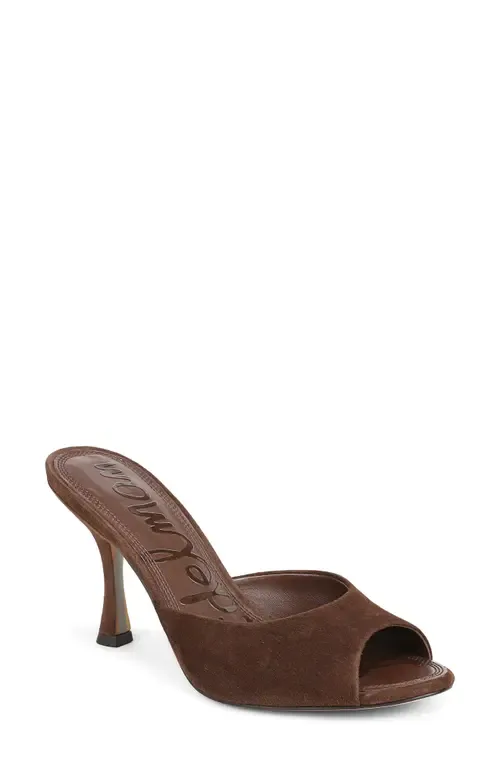 Jeanie Slide Sandal in Light Sand Embossed