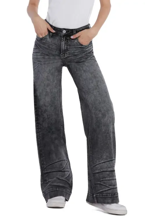 Love Wide Leg Jeans by HINT OF BLU