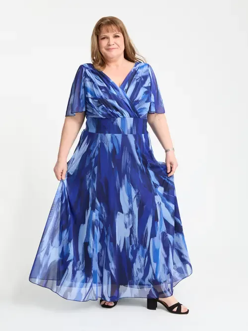 Isabelle Maxi Dress by Scarlett & Jo