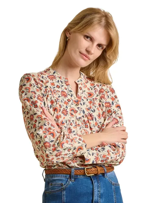 Lindsay Long Sleeve V-Neck Shirt by Brakeburn
