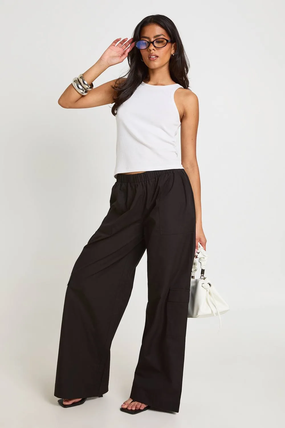Poplin Wide Leg Cargo Trousers by boohoo