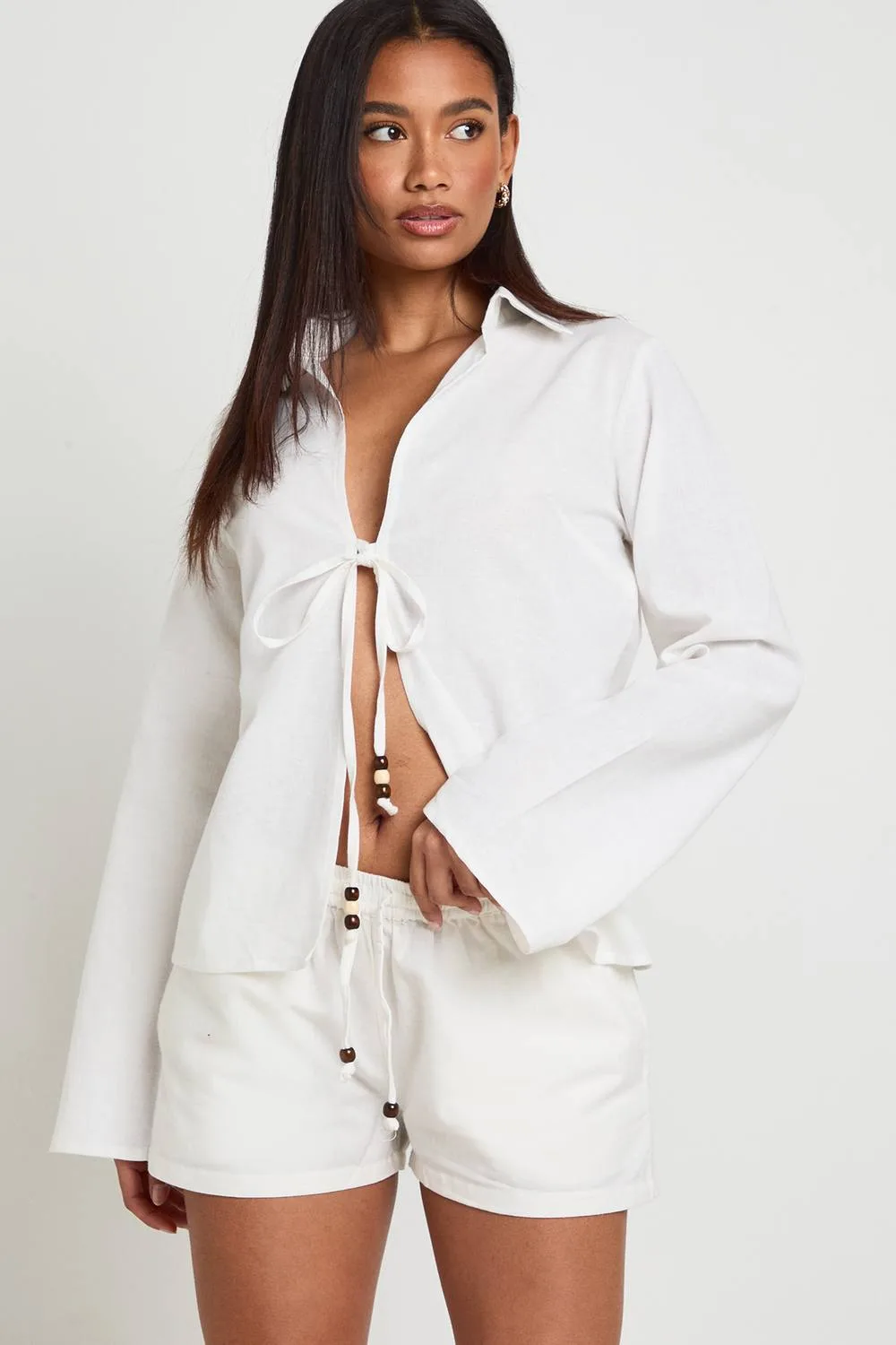 Linen Look Beaded Shorts by boohoo