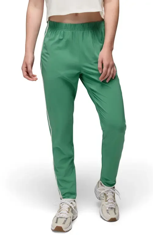Railay Scallop Pants by prAna