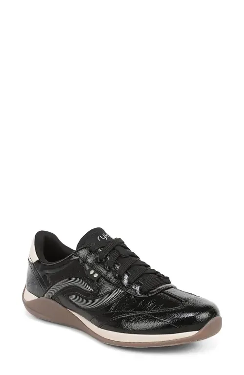 Era Sneaker