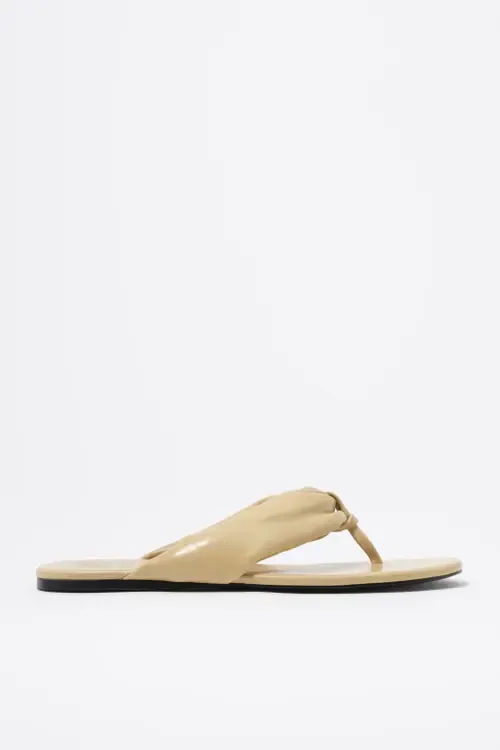 Leather Tubular Flat Sandal by BIMBA Y LOLA