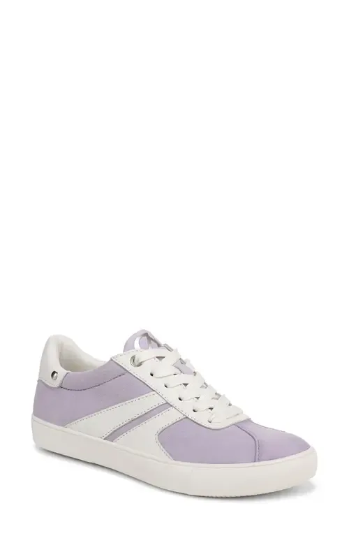 Medina Sneaker by Naturalizer