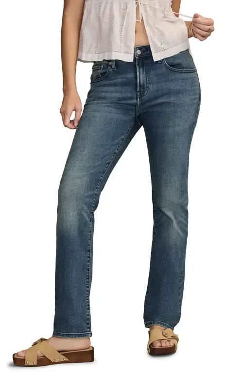 Curvy High Waist Straight Leg Jeans