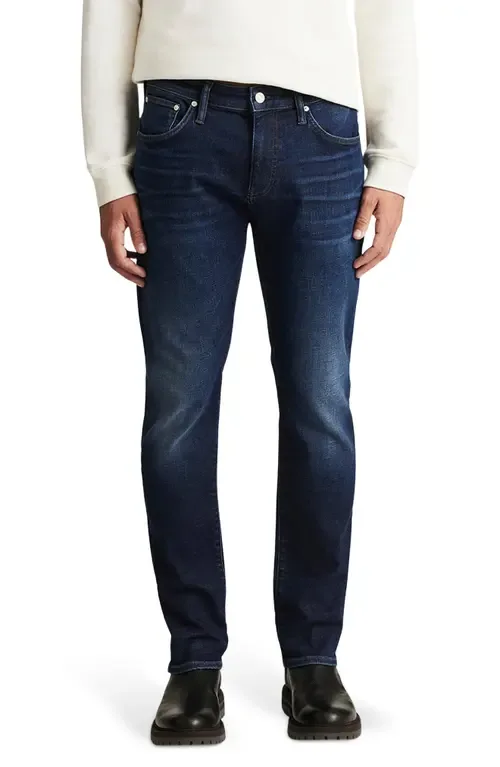 Jake Slim Fit Jeans