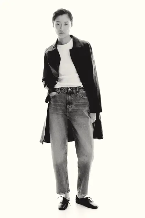 Mom Slim-Fit High-Waist Ankle Jeans - Denim by H&M