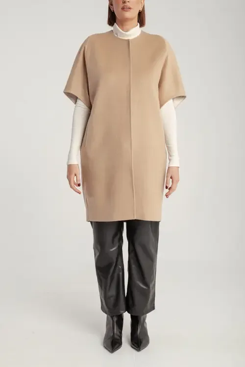 Cashmere Short Sleeve Crew Neck Coat by 1982