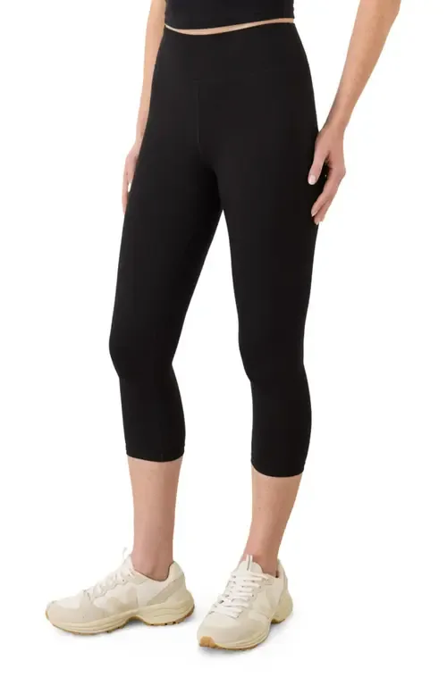 On the Go-To Cropped Legging Made with Organic Cotton
