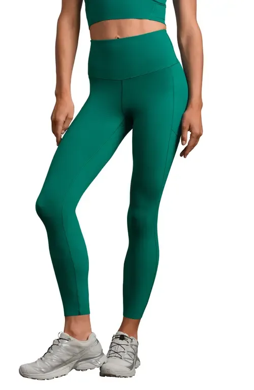 Revive Pockets 7/8 Leggings by Rhone