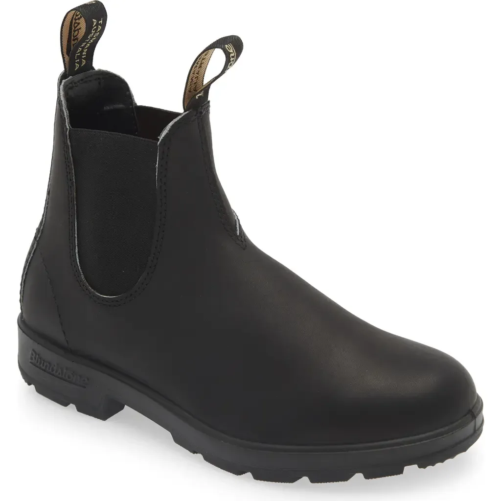 Chelsea Boot by Blundstone Footwear
