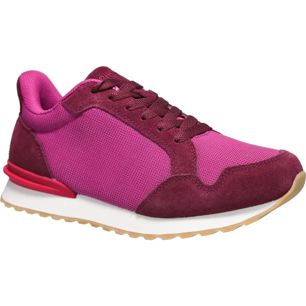 Shirley Sneaker by Propét